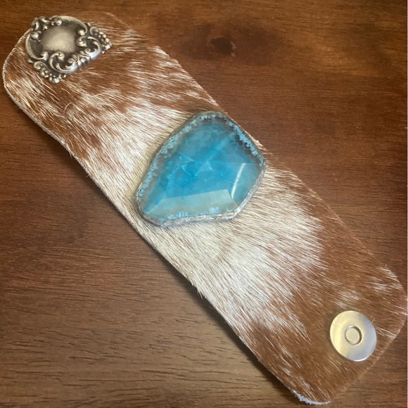 Handmade Hair in Hide Druzy Quartz Bracelet - Picture 1 of 11